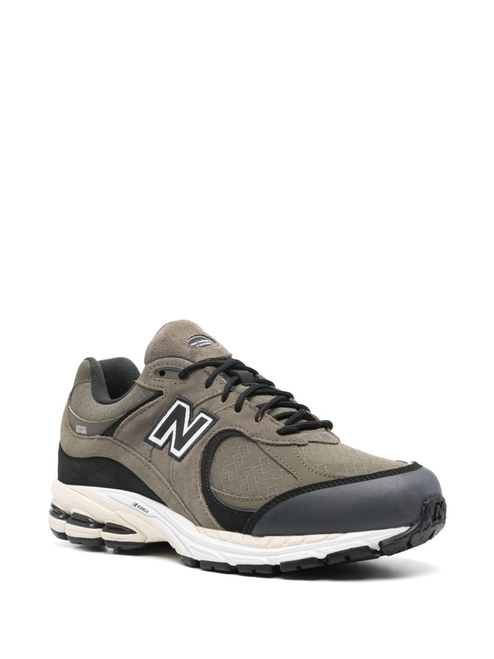 Baskets New Balance 2002R