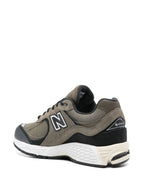 Baskets New Balance 2002R